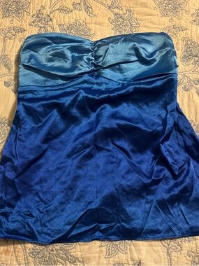Torrid Satin Strapless Blue Ombre Top